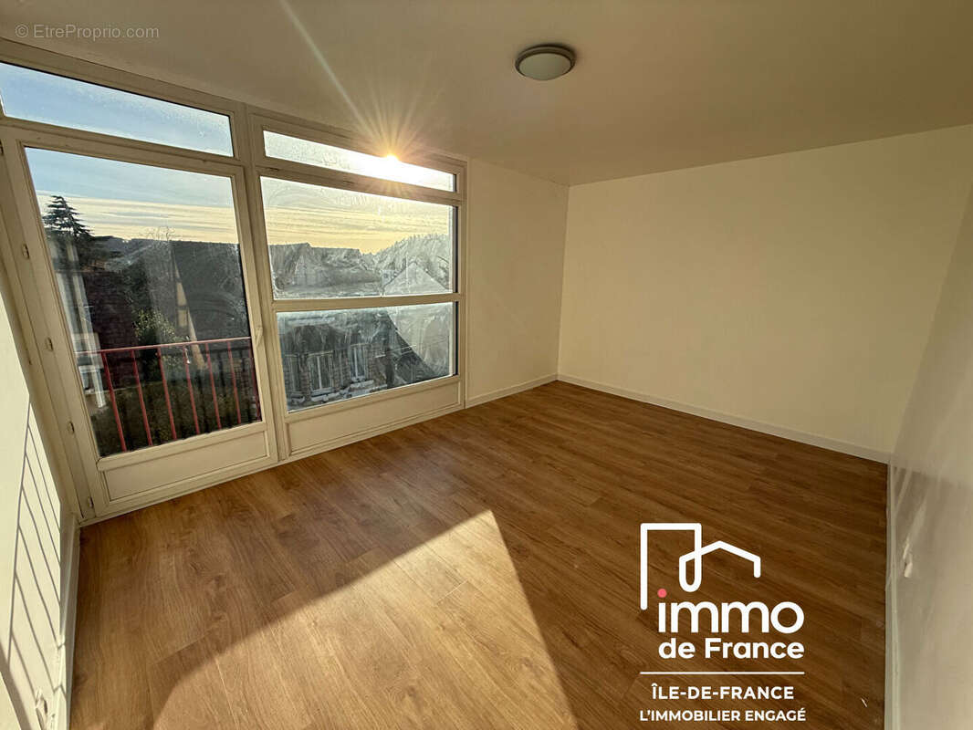 F5 - palaiseau - photo 2