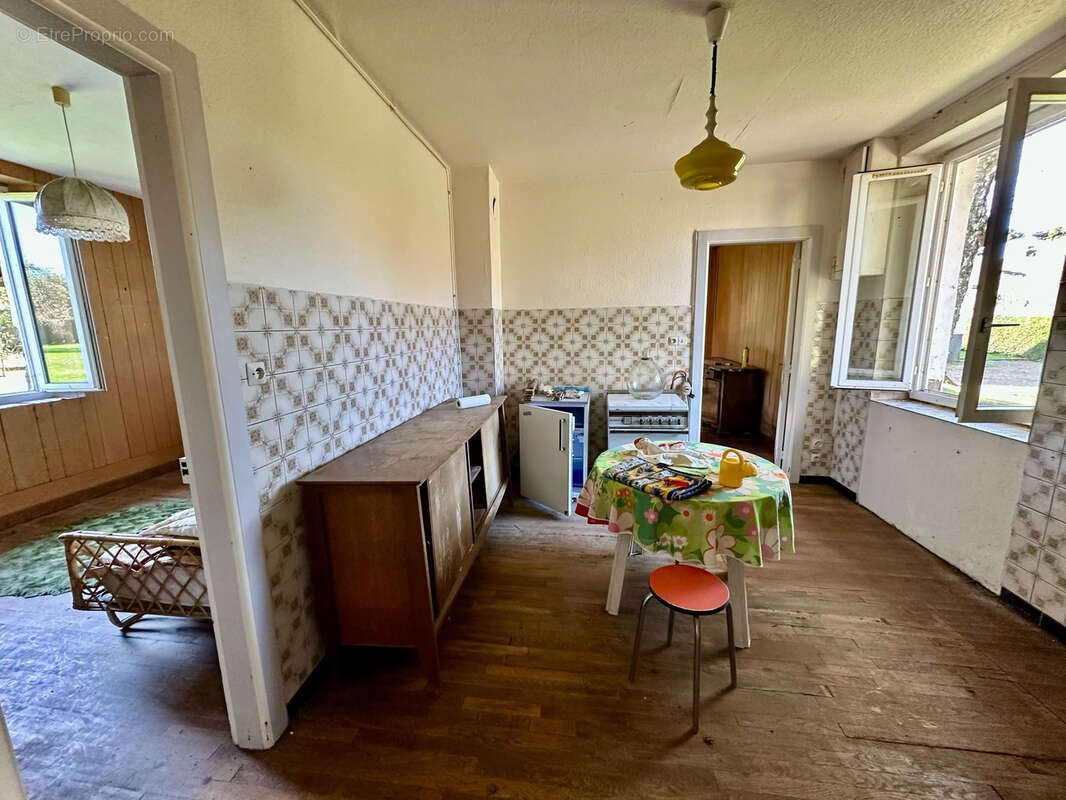 Maison à LUXEUIL-LES-BAINS