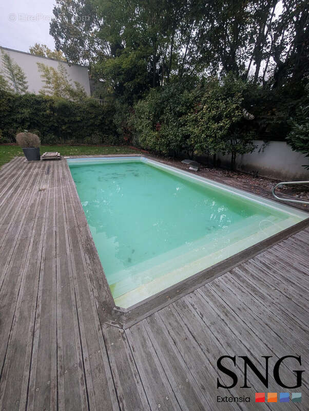 Maison à SAINT-MAUR-DES-FOSSES