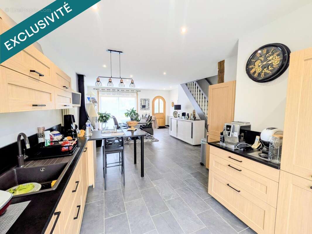 Photo 3 - Maison à LONGUE-JUMELLES