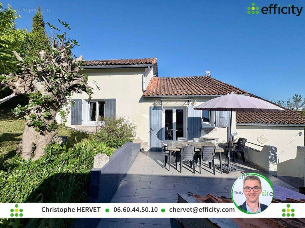 Maison 162 m² à Ruelle-Sur-Touvre  - photo 20