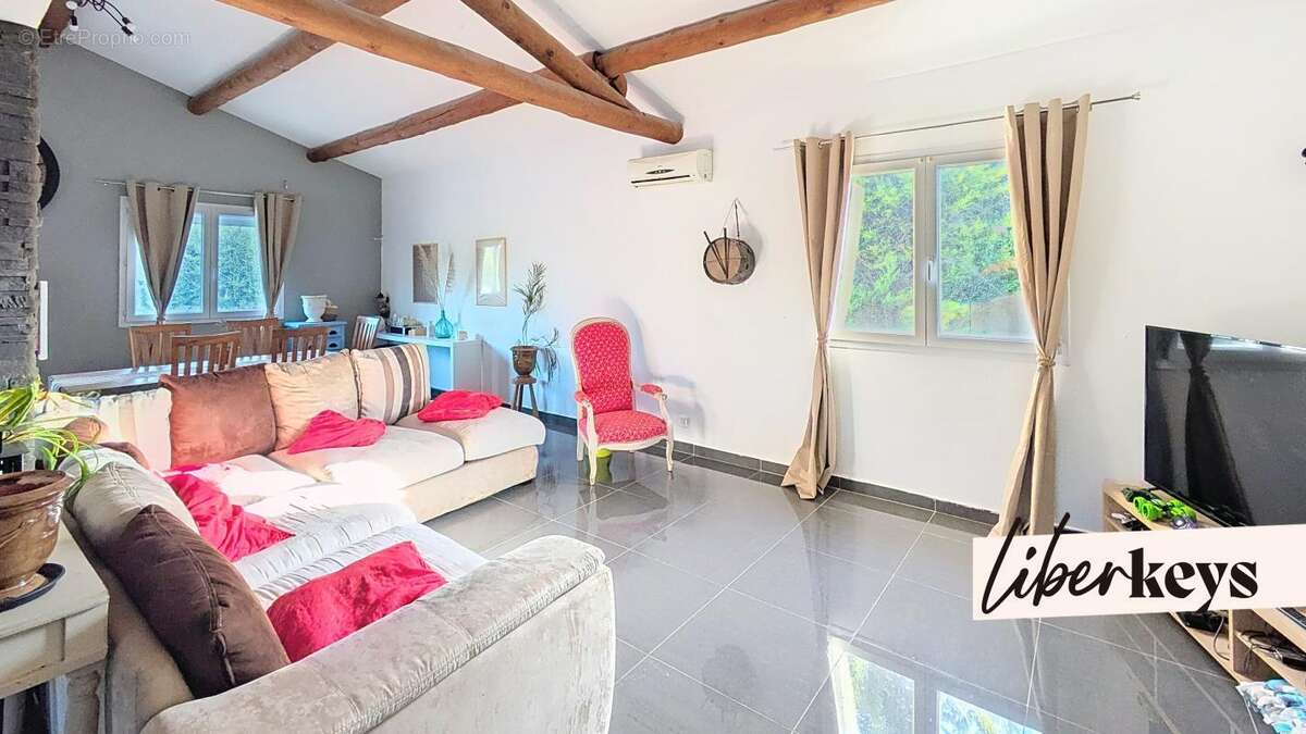 Maison à SAINT-CHRISTOL-LES-ALES