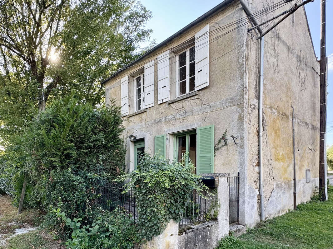 Maison à COULOMMIERS