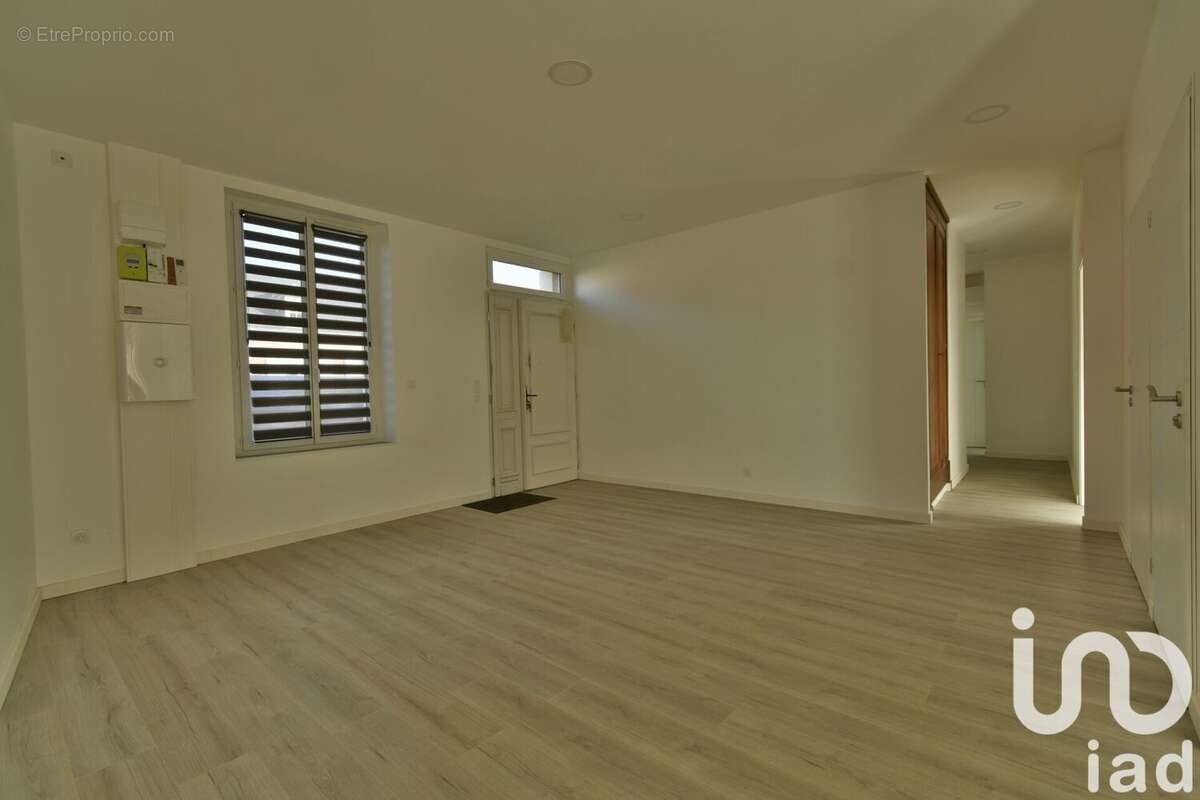 Photo 7 - Maison à MAIGNELAY-MONTIGNY