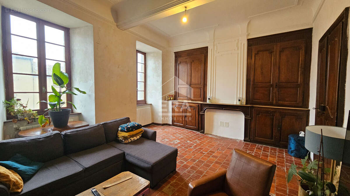 Maison à LA DIGNE-D'AMONT