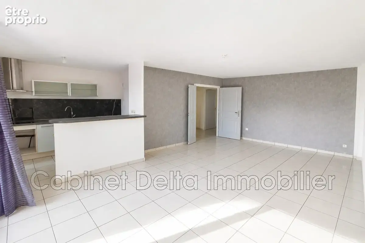 Appartement 3 pièces 68 m² à vendre à La Seyne-Sur-Mer (83500) - photo 2