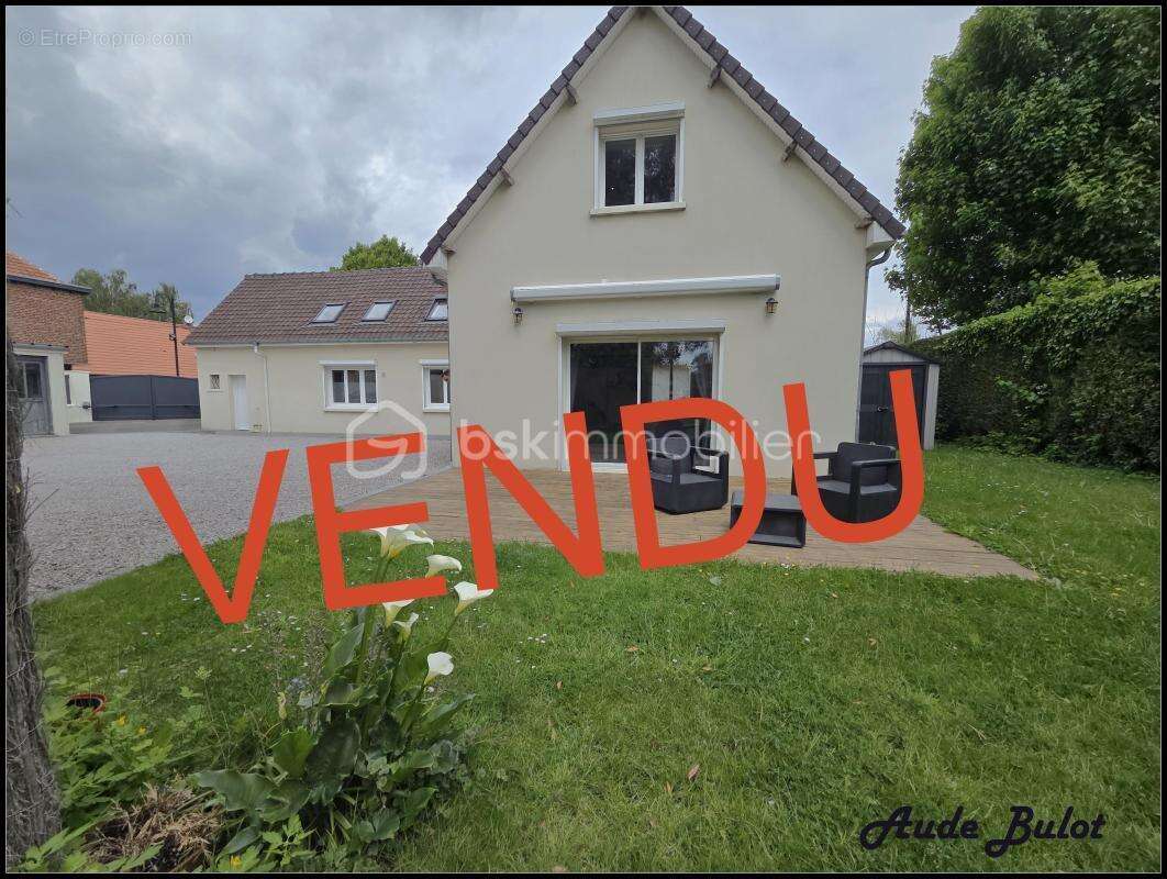 Maison à SAINGHIN-EN-MELANTOIS