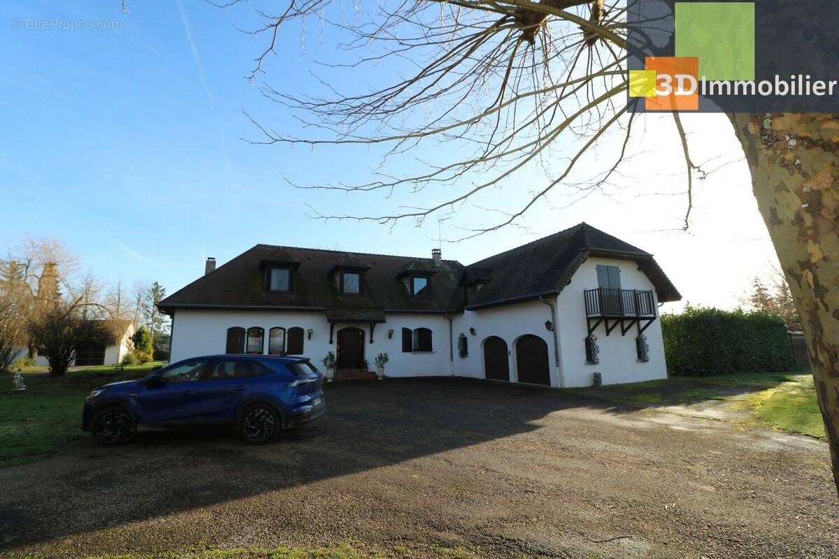 Photo 1 - Maison à DOLE