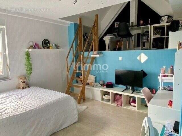 Maison 7 pièces de 167m² - photo 11