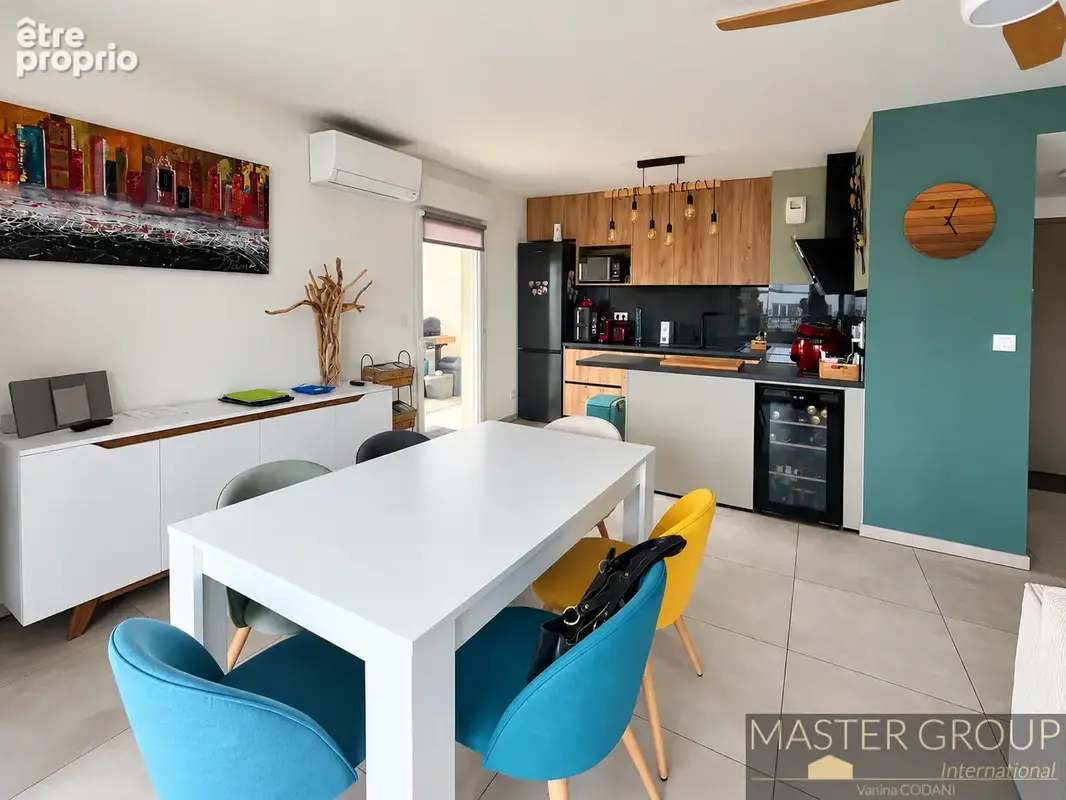 Un T3 rare au dernier étage avec terrasse de 59 m2   Ajaccio, Le Stiletto - photo 6