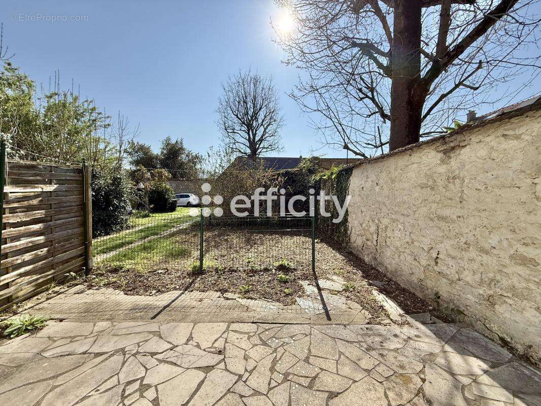 Appartement à BOURG-LA-REINE