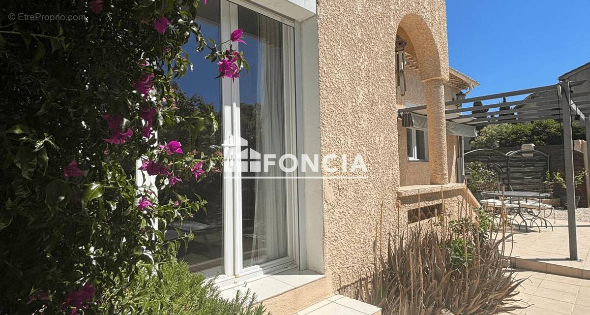 Maison à LA LONDE-LES-MAURES