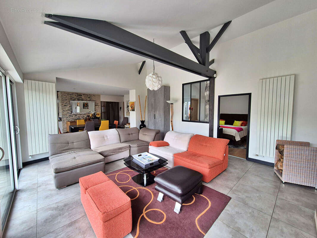 Maison à SAINT-MATHURIN-SUR-LOIRE