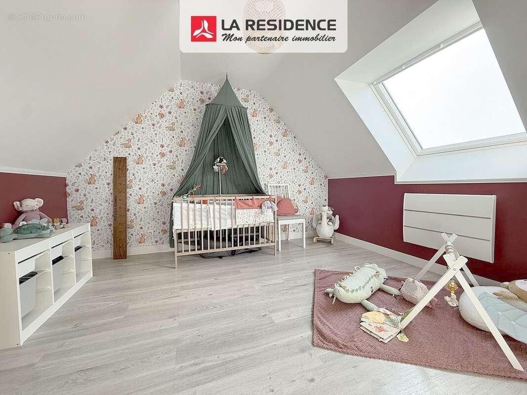 Maison à BONNIERES-SUR-SEINE