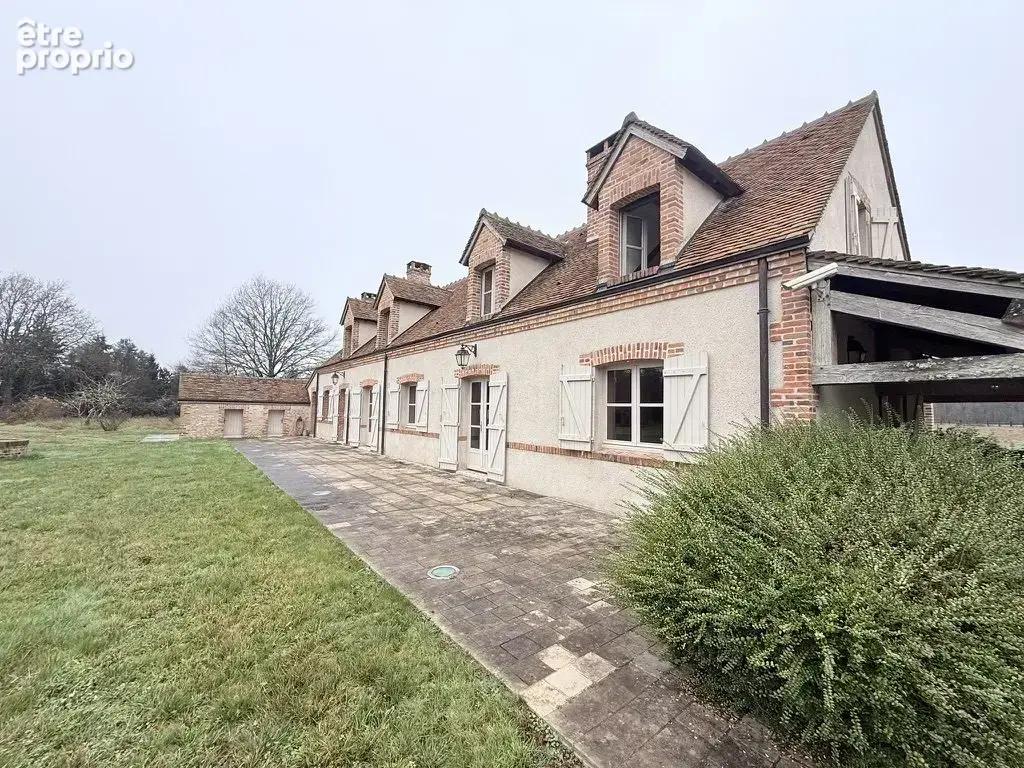 Maison à DHUIZON