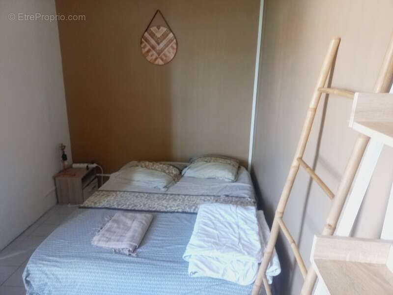 Appartement à LES ABYMES