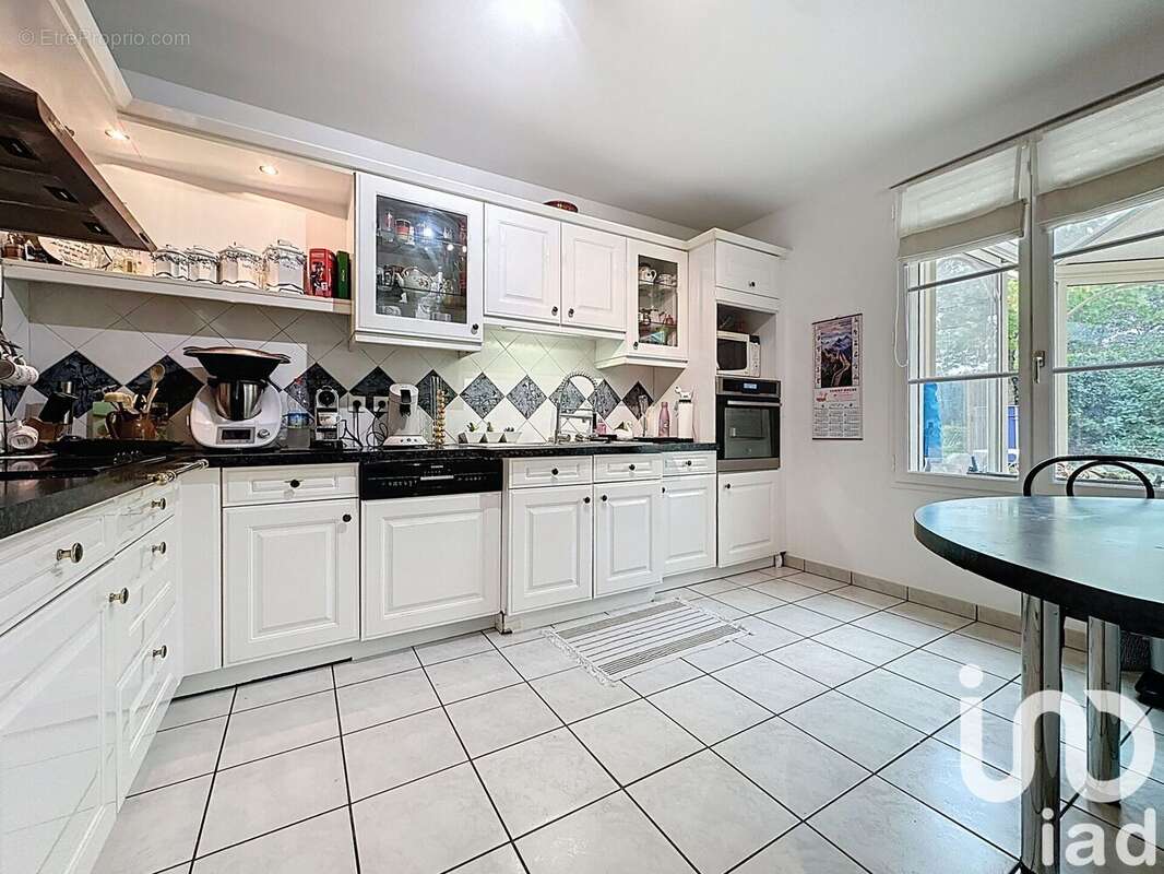 Photo 6 - Maison à OZOIR-LA-FERRIERE