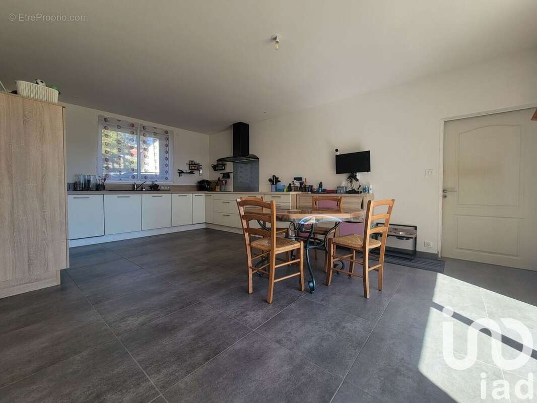 Photo 9 - Maison à SAINT-PIERRE-DU-CHEMIN