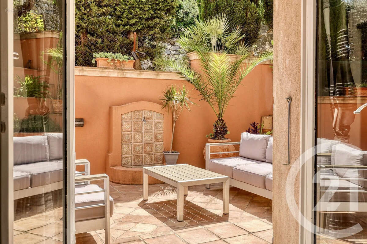 Maison 204 m² à Hyeres  - photo 16