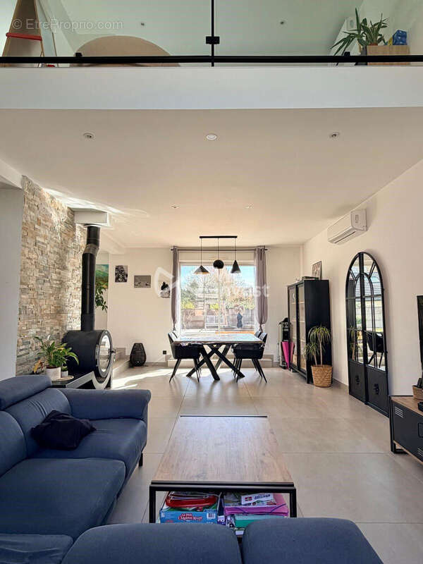 Maison à CLAYE-SOUILLY