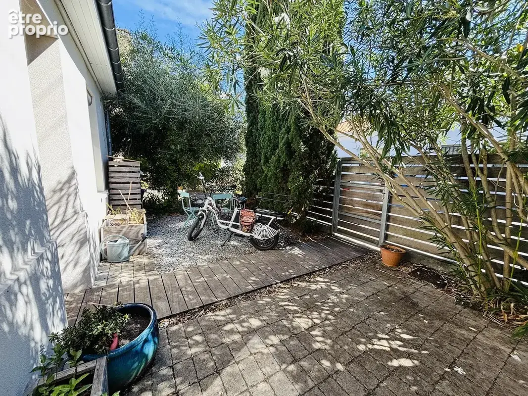 Echoppe bordelaise rénovée - photo 2