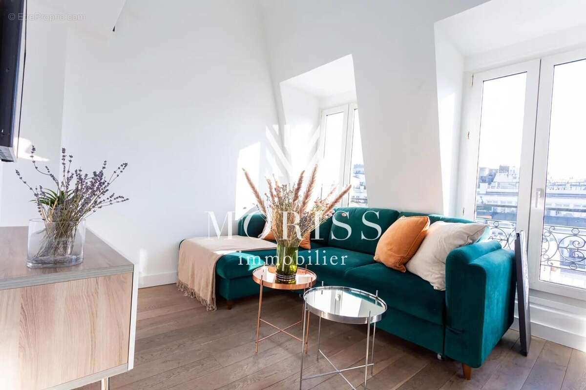 Appartement à PARIS-7E