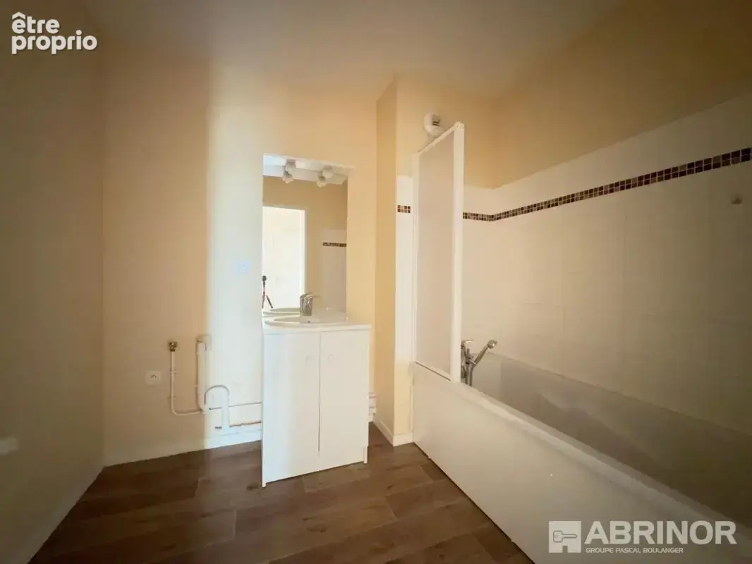 Appartement 3 pièces 60 m² avec balcon et parking couvert – Loos limite Lille - photo 4