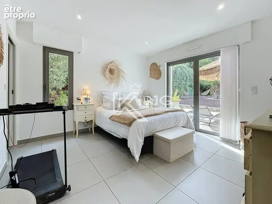 Saint Raphael domaine privé et fermé proche des commerces - photo 12