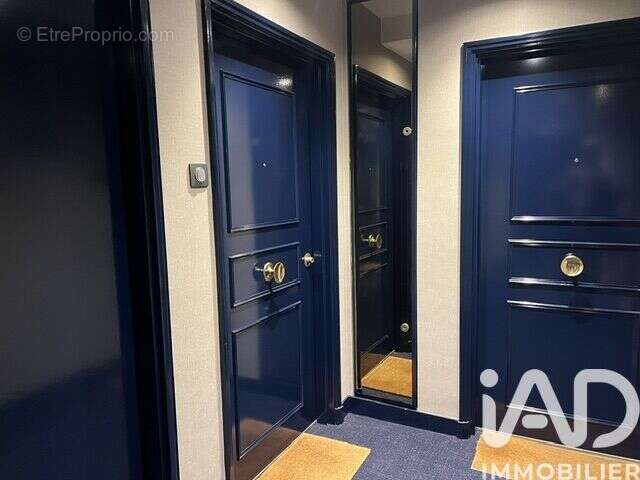 Photo 2 - Appartement à PARIS-16E
