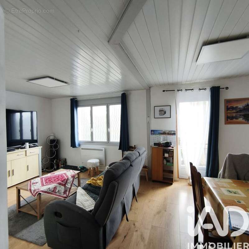 Maison 207 m² à Chastreix  - photo 5