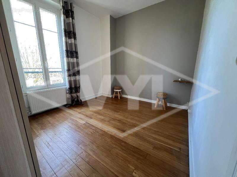 Appartement à QUINCY-SOUS-SENART