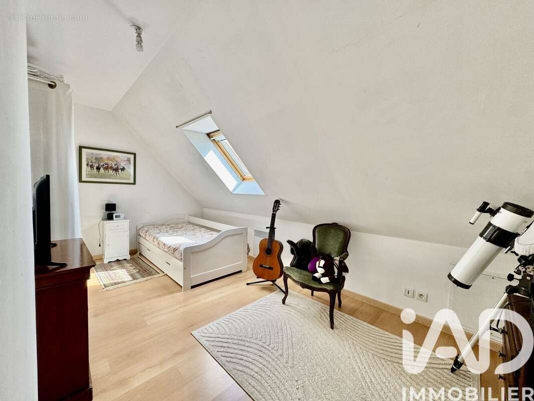 Maison 95 m² à Senantes  - photo 8