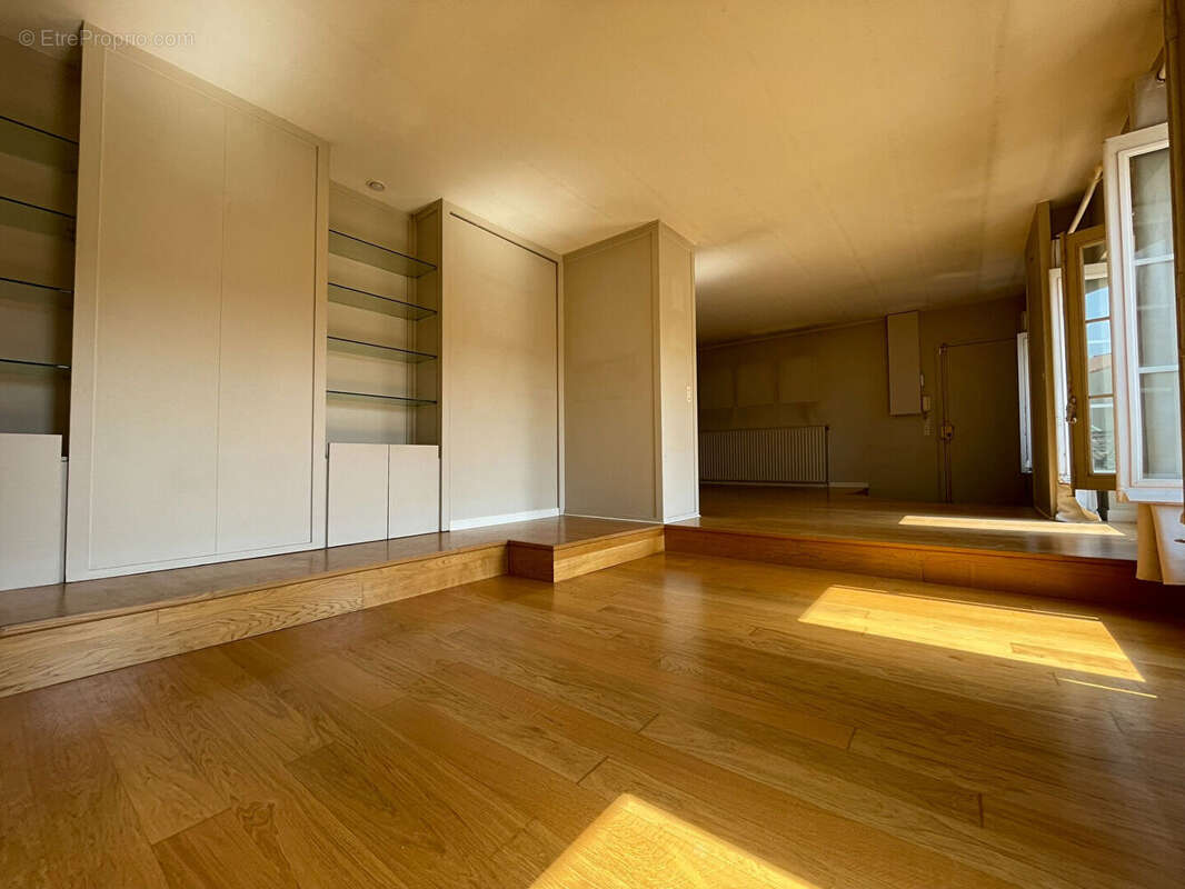 Bordeaux Coeur Chartrons - Appartement T4 de 155m² - photo 4