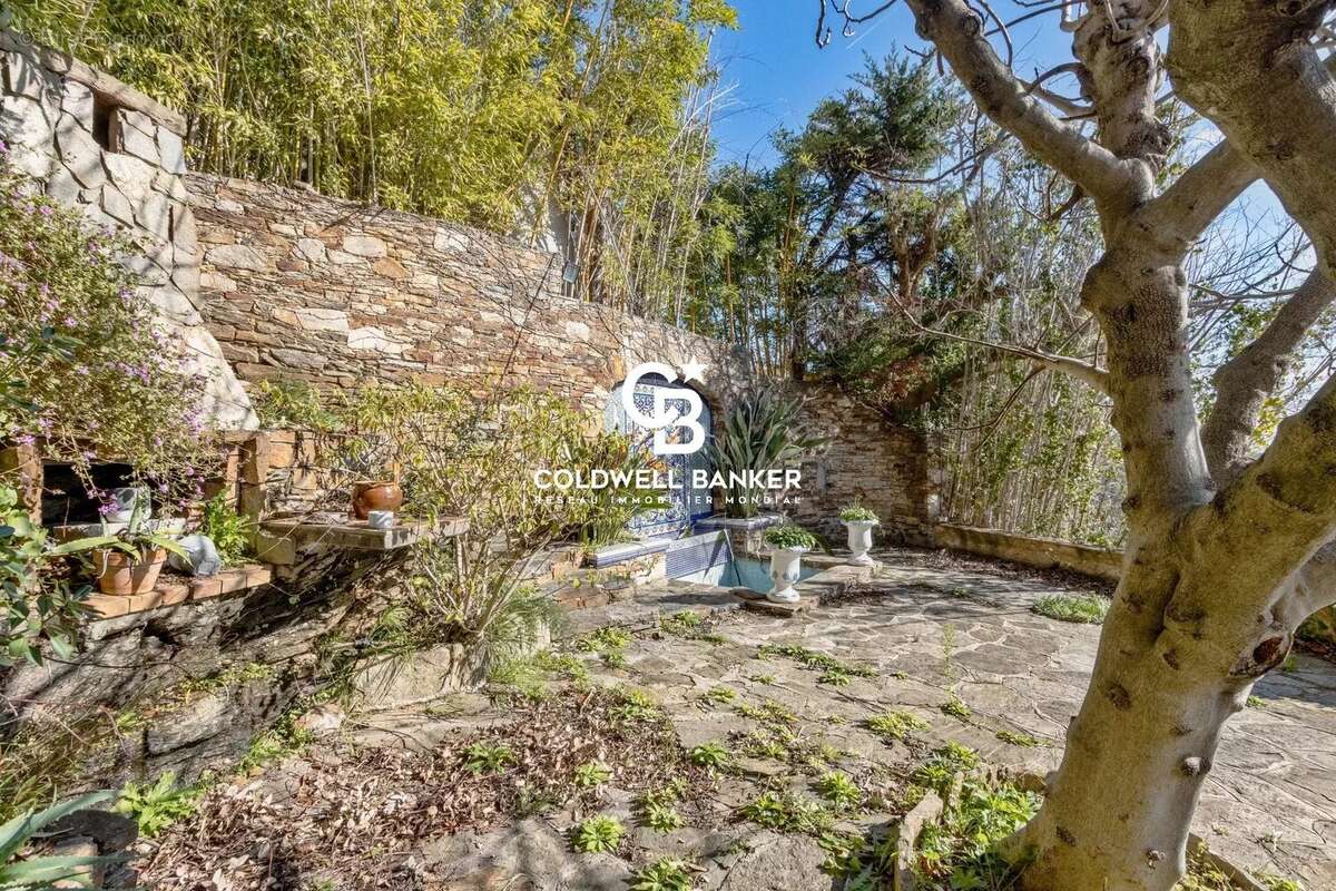 Maison à RAYOL-CANADEL-SUR-MER