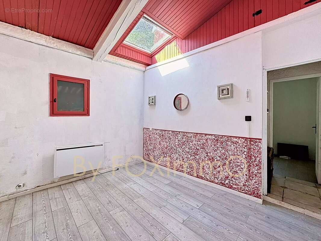 Maison à VALBONNE