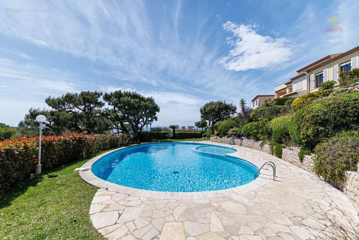 Appartement à VILLEFRANCHE-SUR-MER