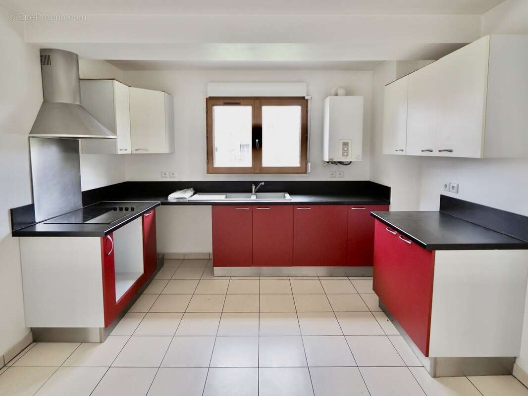 Maison à SIVRY-COURTRY