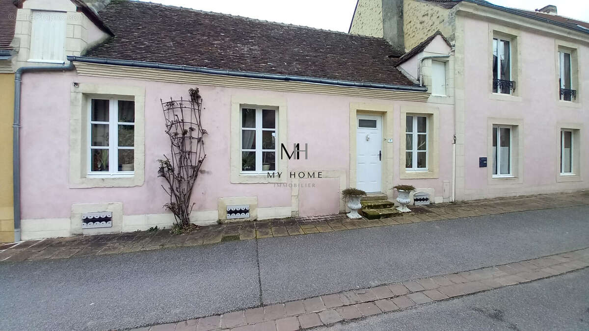 Maison à MORTAGNE-AU-PERCHE