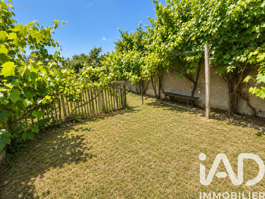 Maison 94 m² à Chateauneuf-Sur-Loire  - photo 2