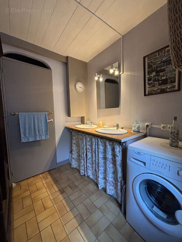AIGNAY LE DUC  Maison du XVIè s de 125 m2 avec une terrasse et un terrain non attenant de 240m2 - photo 10