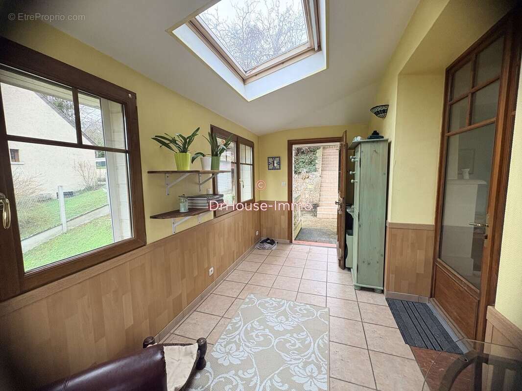 Maison à VAUX-SUR-SEINE
