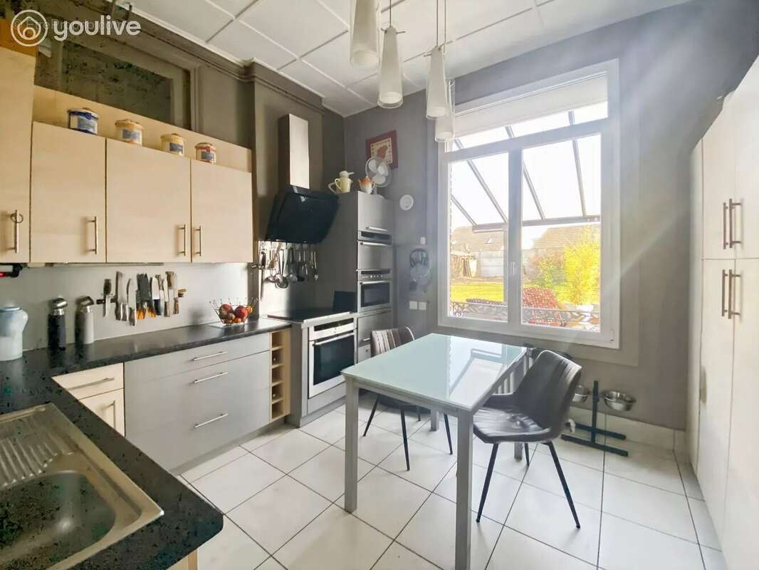 Maison d'ingénieur  de 220 m² habitable sur un beau terrain de  1154 m² - photo 11