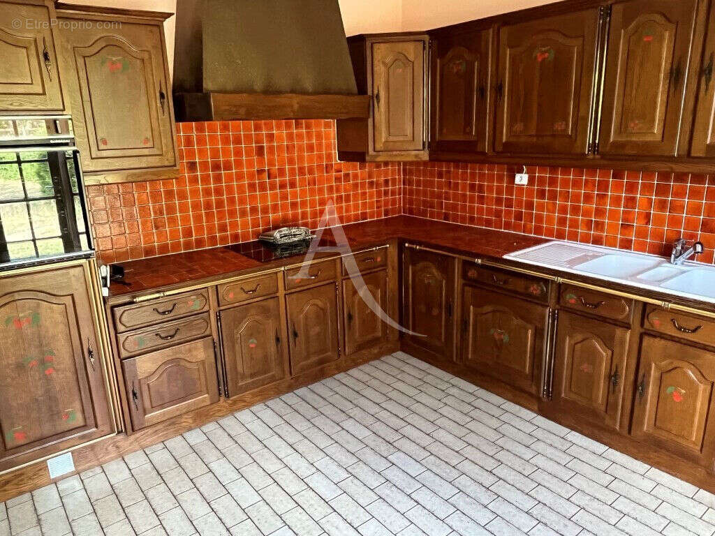 En vente - st martin d'heuille belle maison 3 chambres terrain - photo 4
