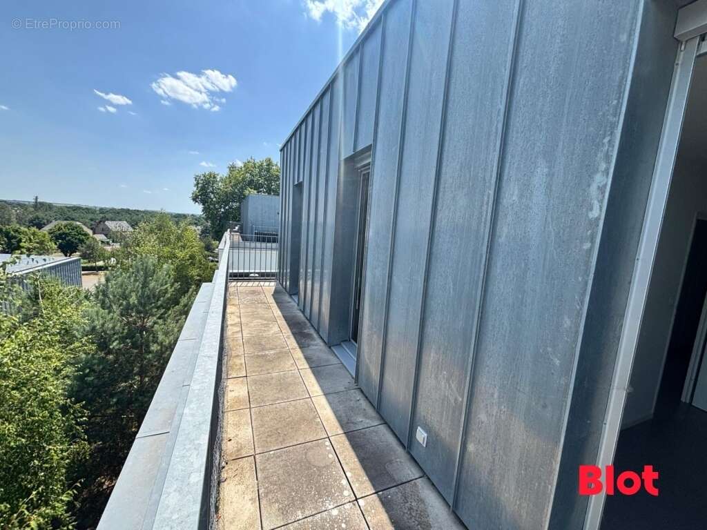 Appartement à SAINT-JACQUES-DE-LA-LANDE