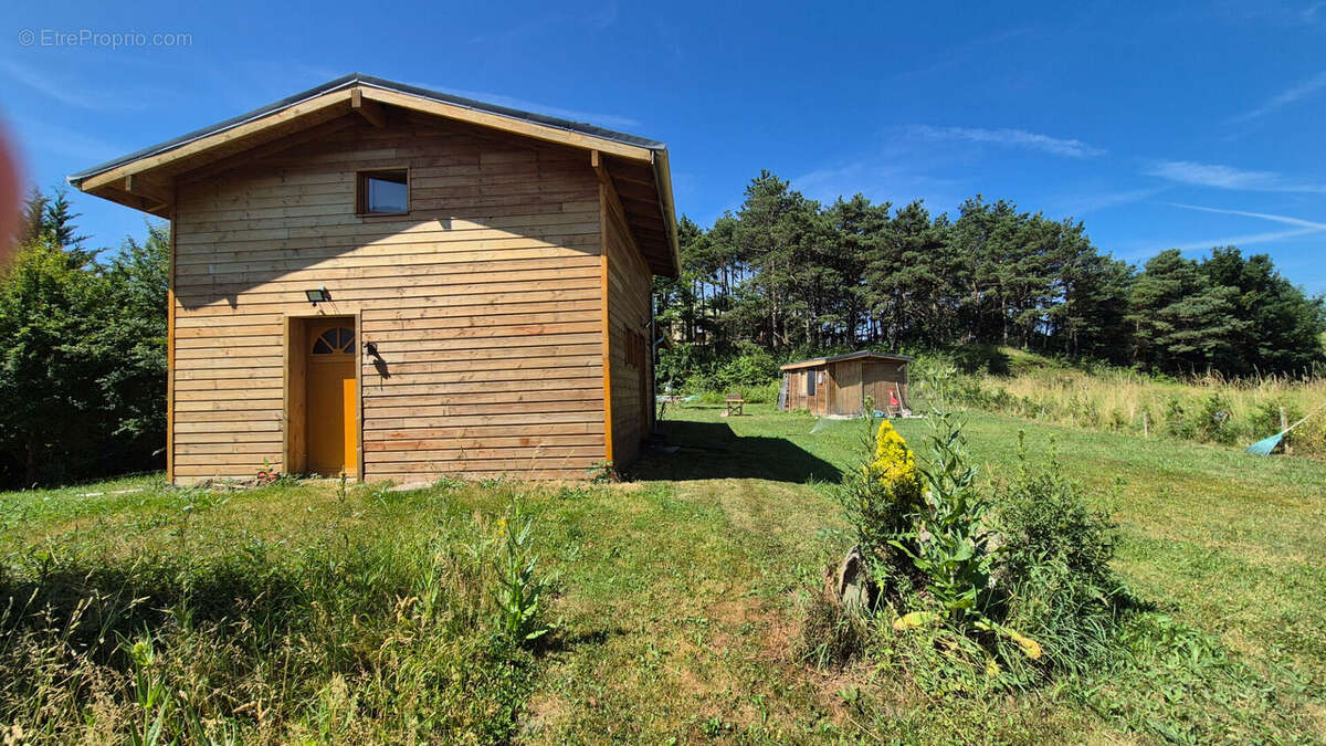 Maison à LA SALLE-EN-BEAUMONT