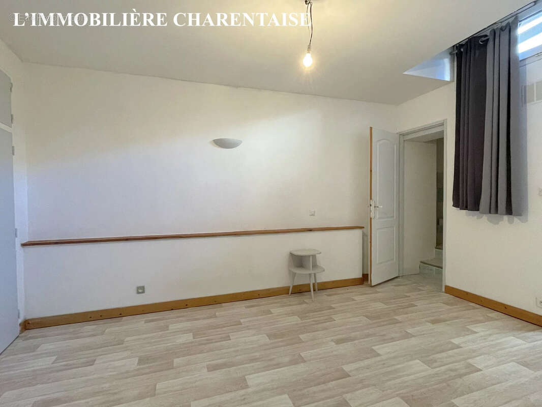 Appartement à SAUJON