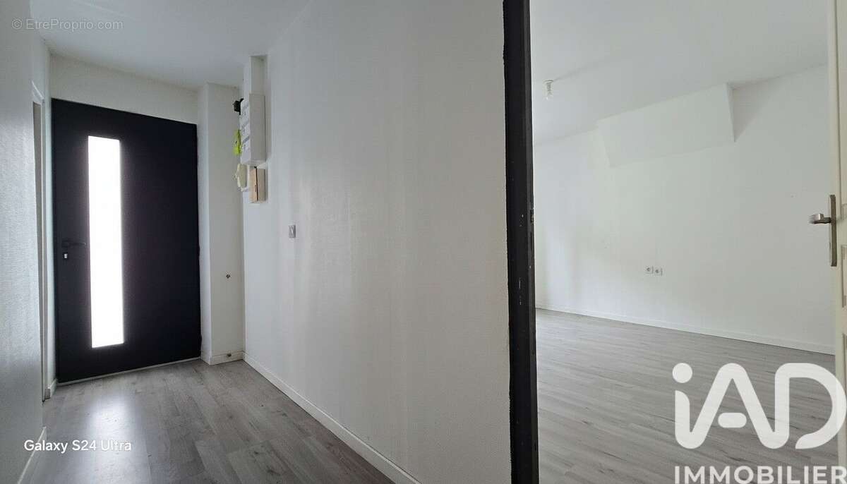 Photo 3 - Maison à SAINT-AMAND-MONTROND