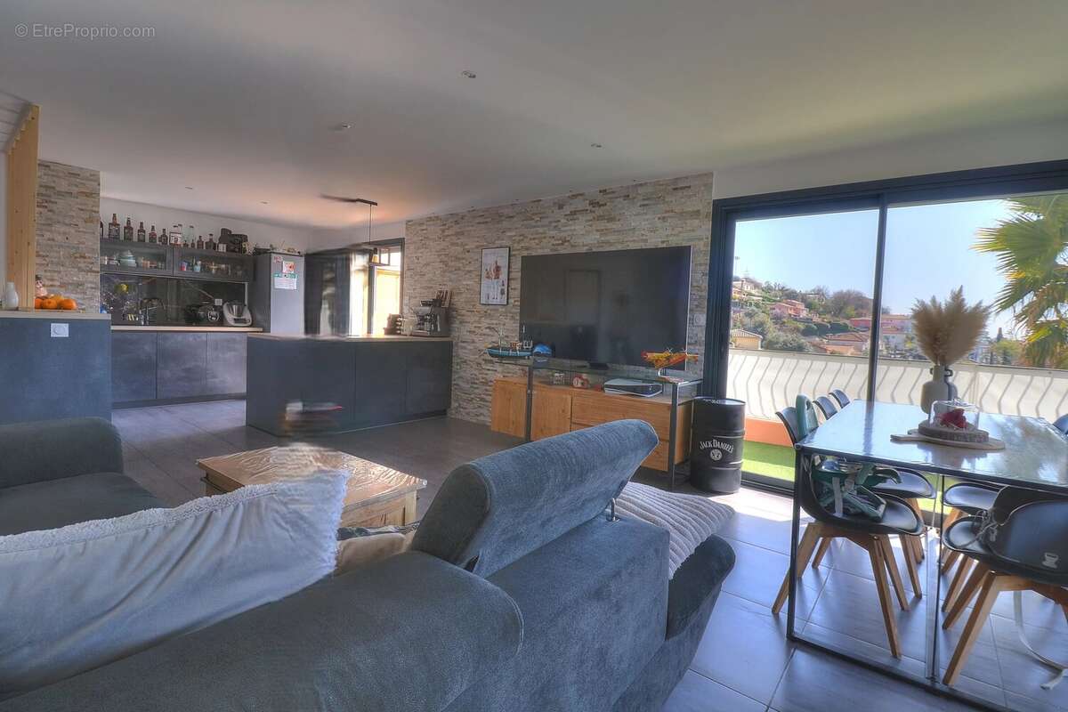 Appartement à CAGNES-SUR-MER