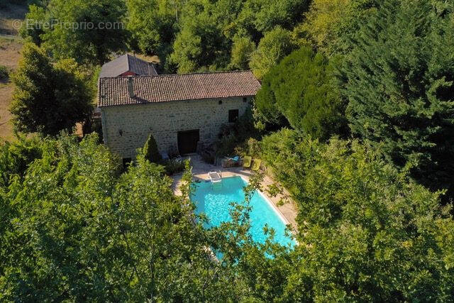 Maison à OLLIERGUES