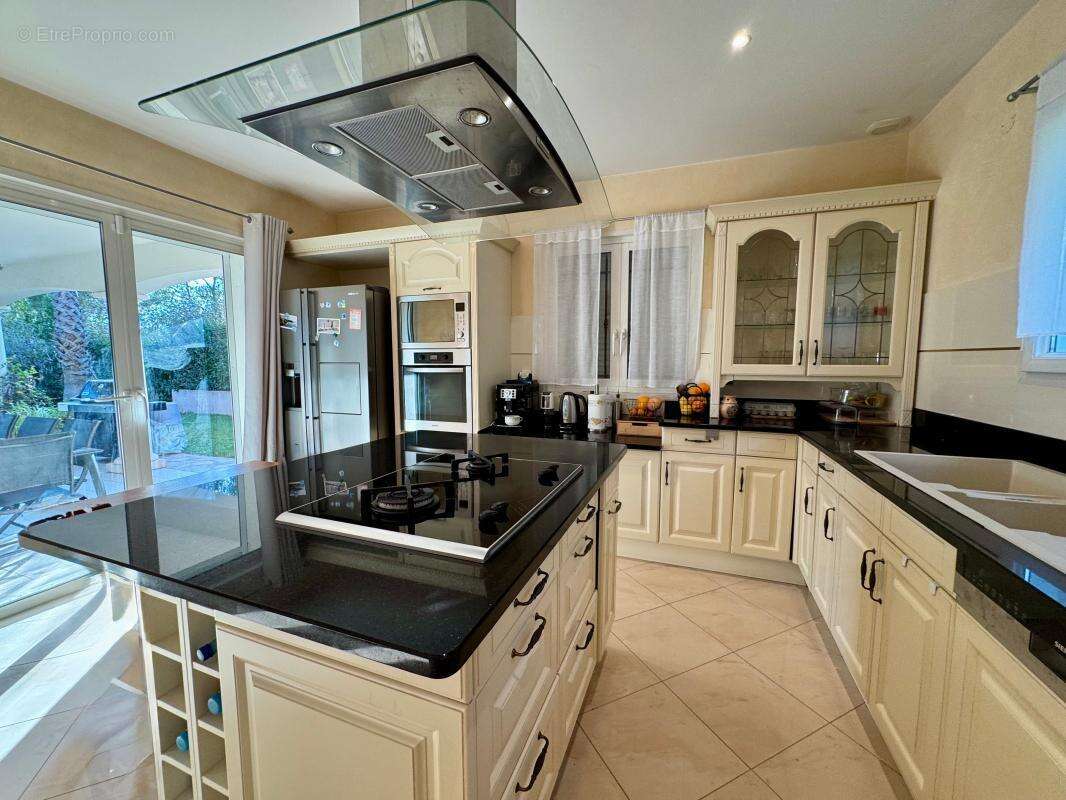 Maison à SAINT-RAPHAEL